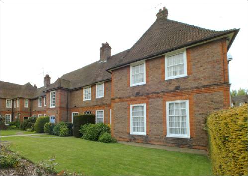 80 Corringham Road
